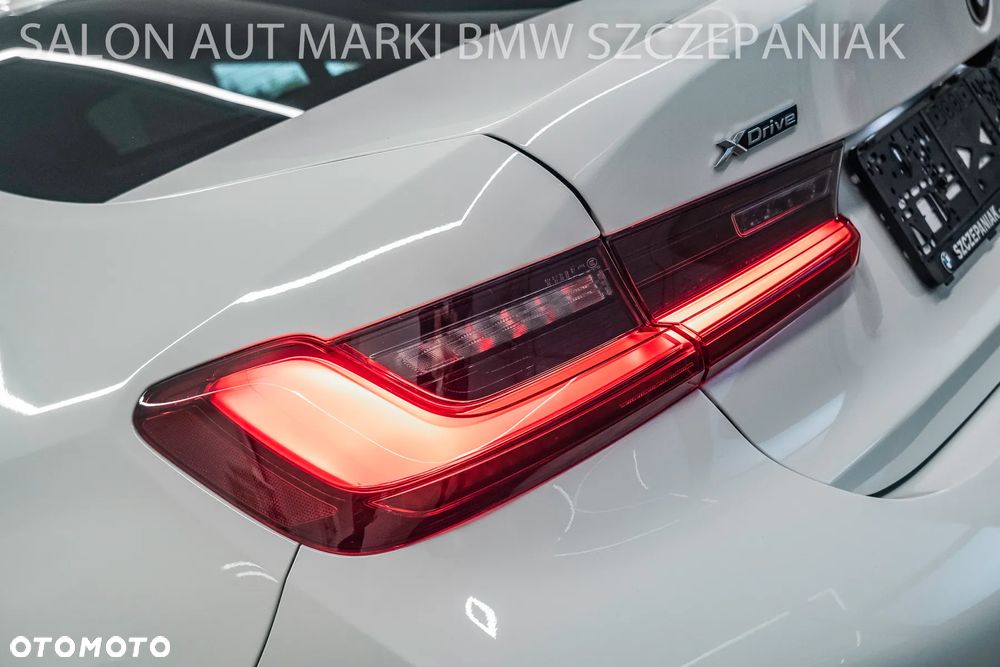 BMW Seria 3 320d xDrive M Sport - 11