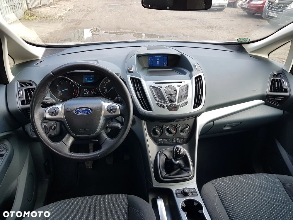Ford C-MAX - 13