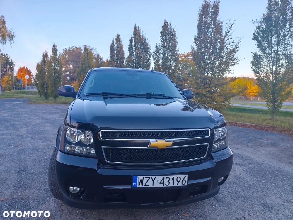 Chevrolet Tahoe - 3
