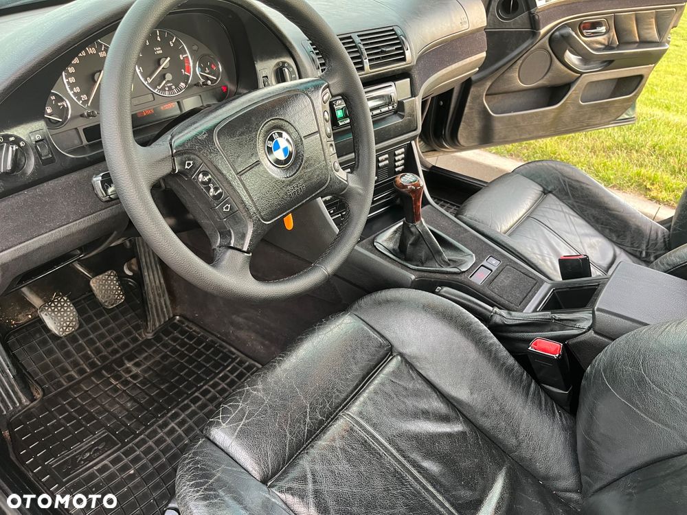 BMW Seria 5 - 14