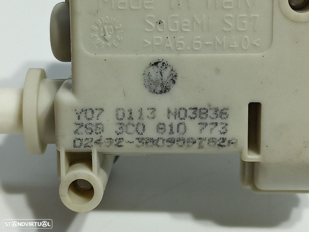 TAMPA DE COMBUSTÍVEL DO MOTOR VOLKSWAGEN PASSAT VARIANT (3C5) ADVANCE - 2