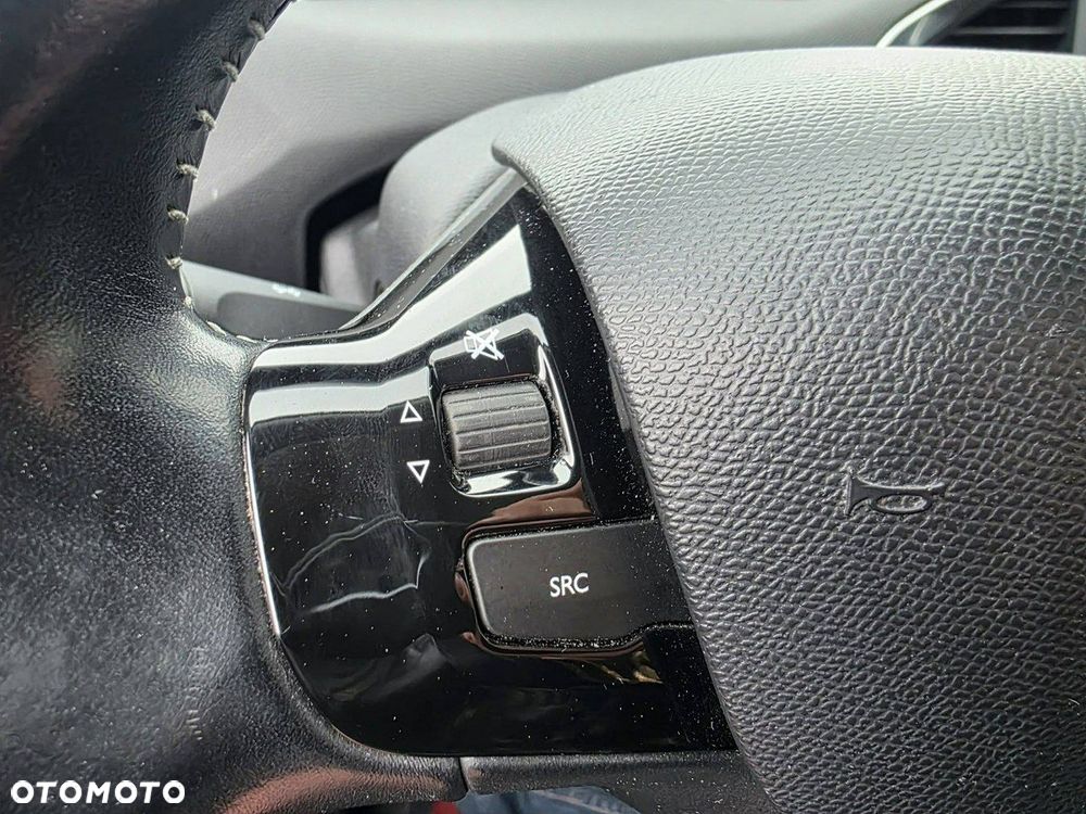 Peugeot 308 BlueHDi 120 EAT6 Stop & Start Active Business-Paket - 15