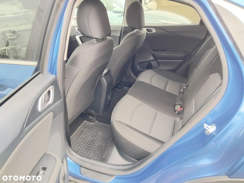 Kia XCeed 1.5 T-GDI M DCT - 24