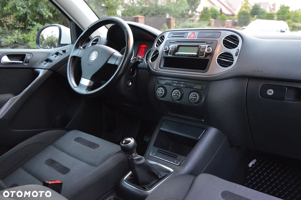 Volkswagen Tiguan 1.4 TSI 4Motion Team - 25