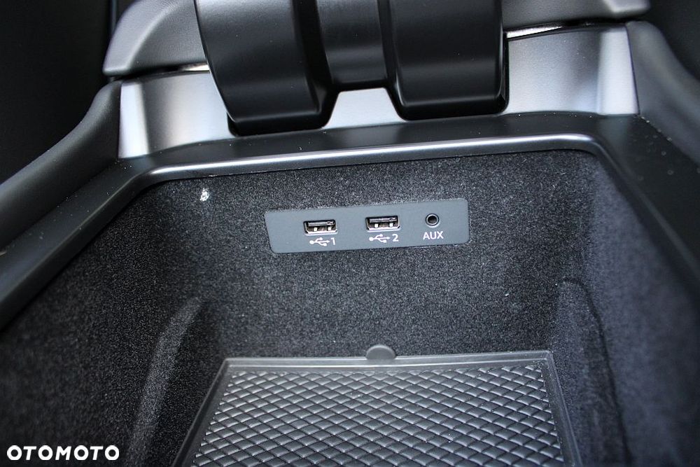 Bentley Bentayga - 35