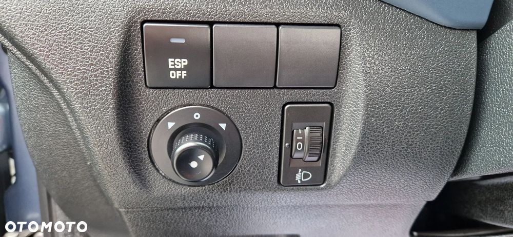 Peugeot Partner 120 VTi Active - 16