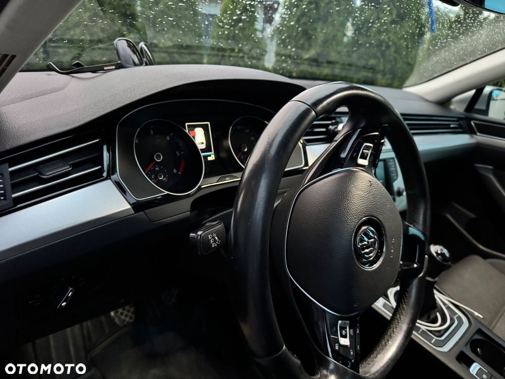 Volkswagen Passat 2.0 TDI BMT Comfortline - 4
