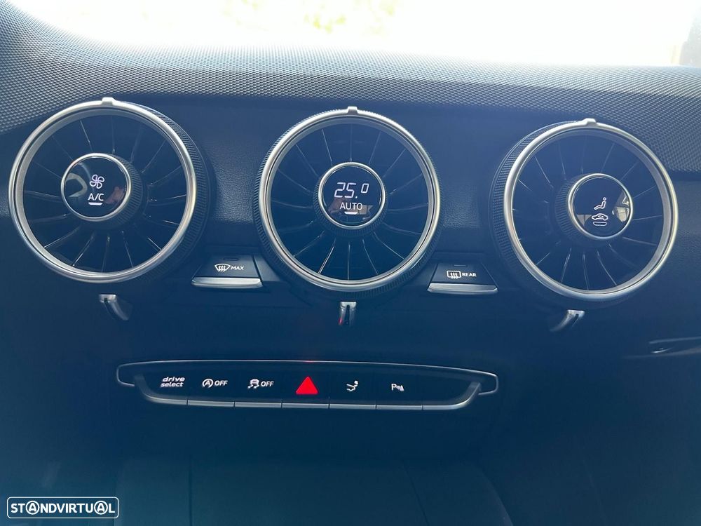 Audi TTS Coupé 2.0 TFSi quattro - 34