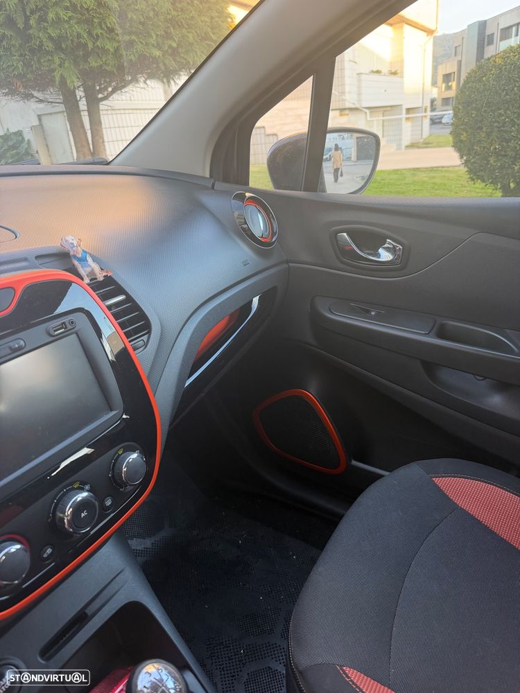 Renault Captur - 22