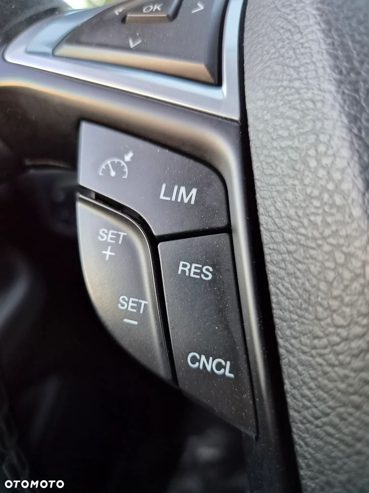 Ford S-Max 2.0 TDCi Titanium - 16