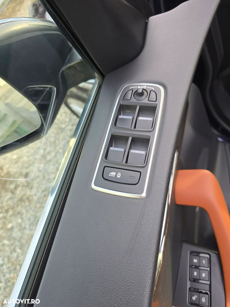 Jaguar F-Pace 30d AWD First Edition - 12
