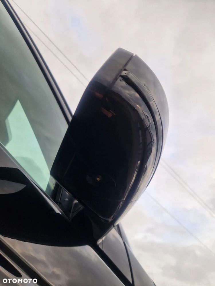 Land Rover Discovery Sport ver-2-0-d150 - 16