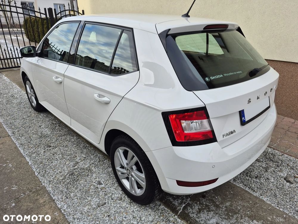 Skoda Fabia 1.0 Ambition - 5