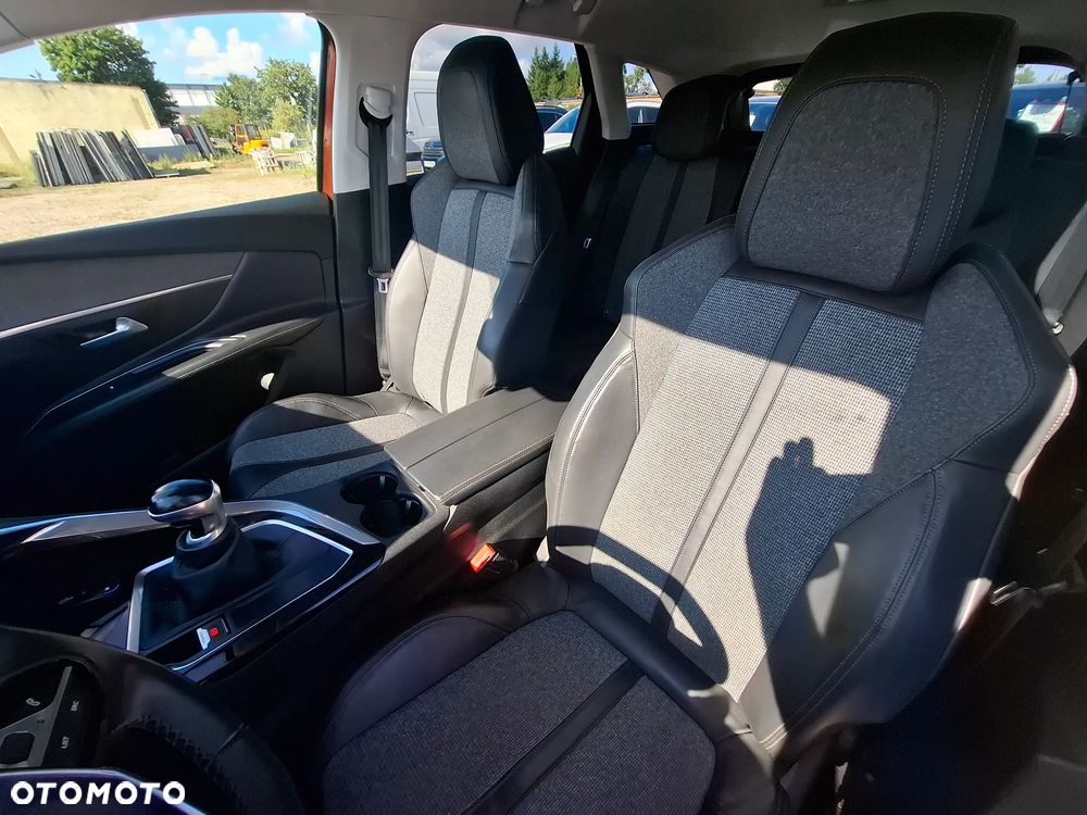 Peugeot 3008 1.6 BlueHDi Active S&S - 8