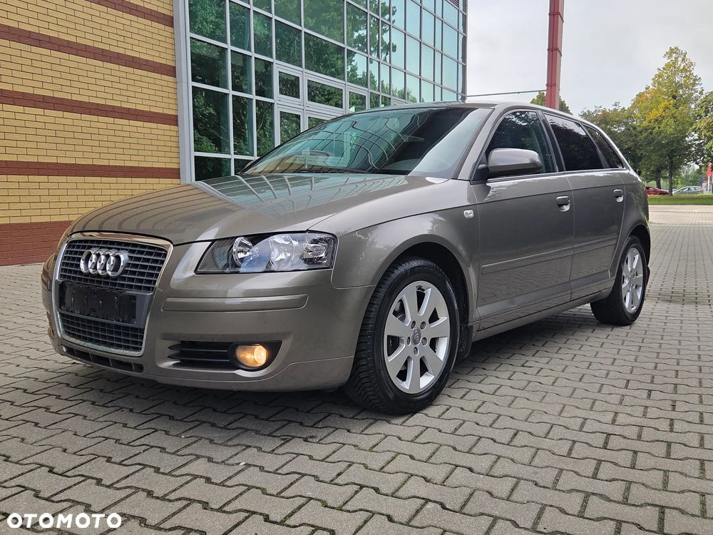 Audi A3 Sportback 1.6 Ambiente - 1