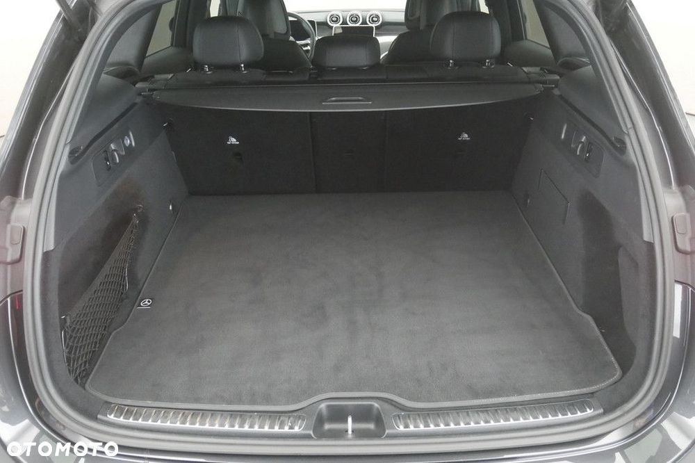 Mercedes-Benz GLC - 16