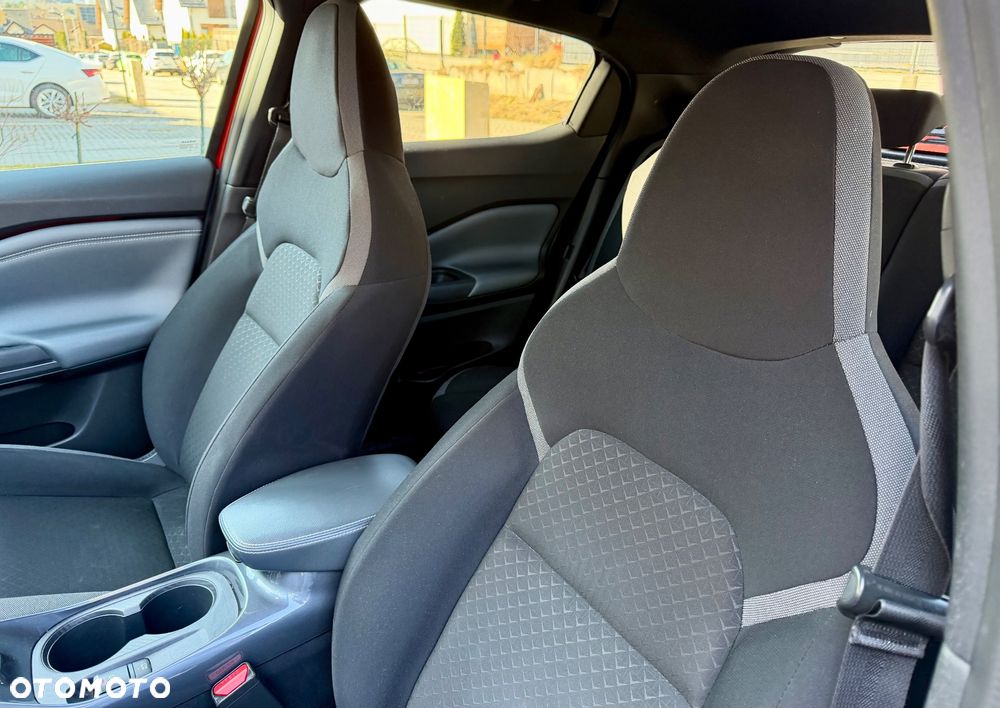 Nissan Juke 1.0 DIG-T N-Connecta - 9