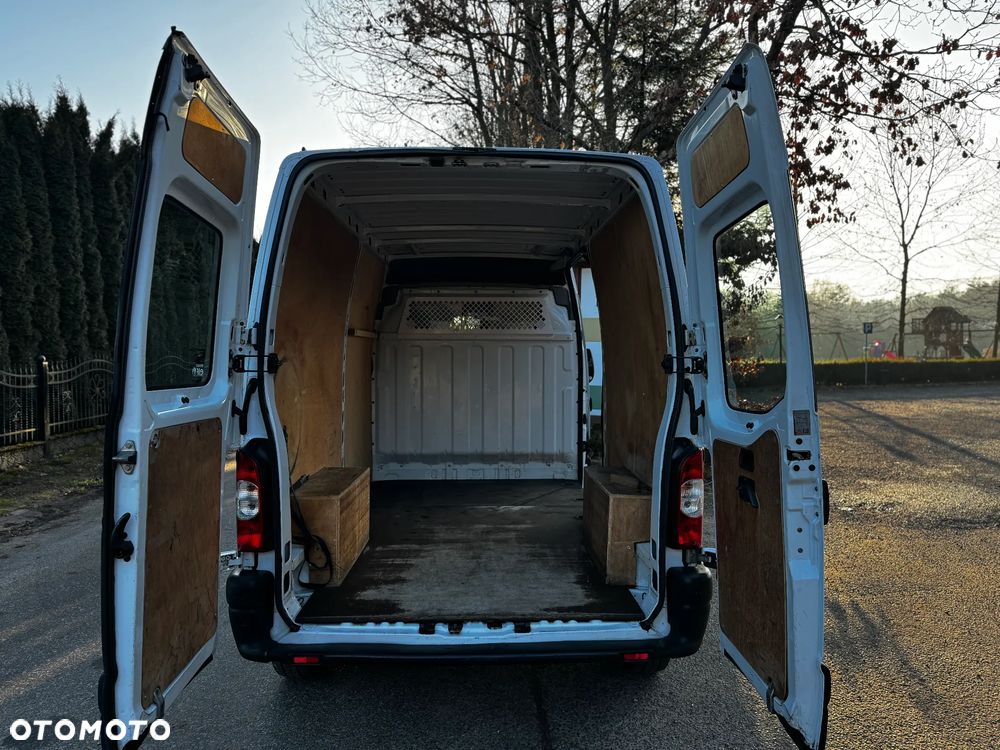 Renault Master - 15