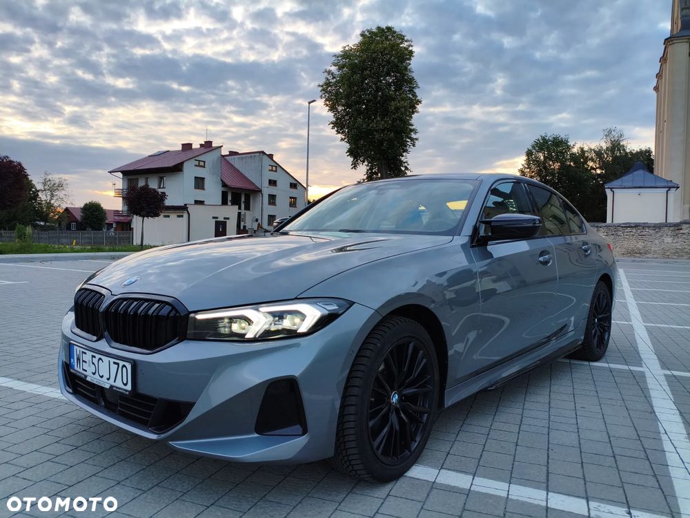 BMW Seria 3 320d xDrive mHEV - 11