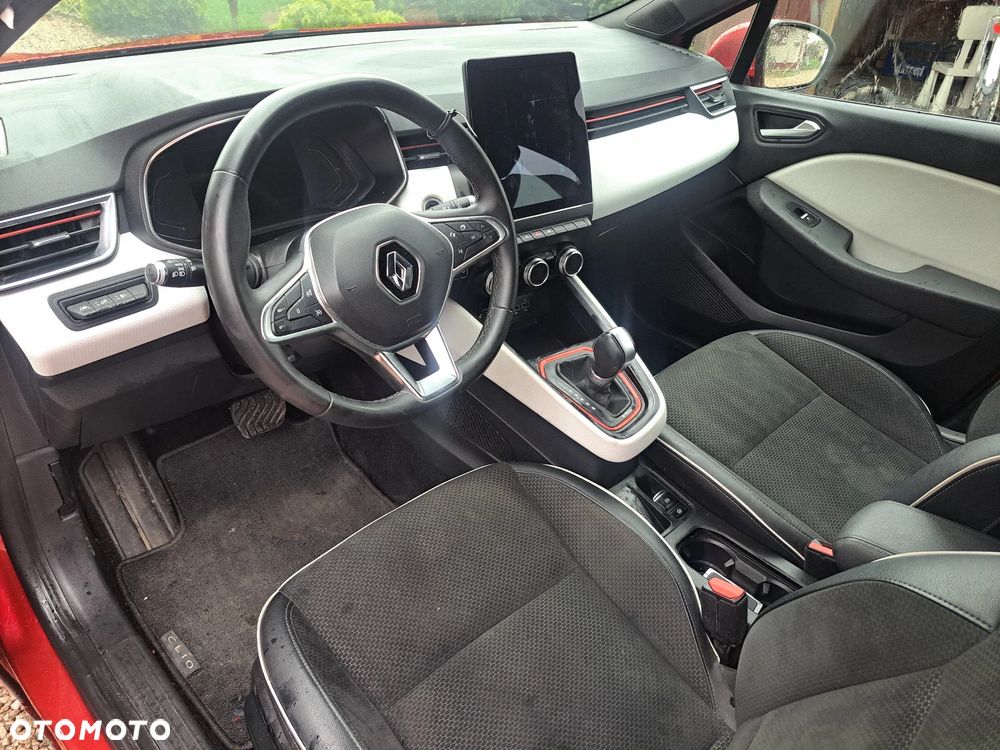 Renault Clio - 8
