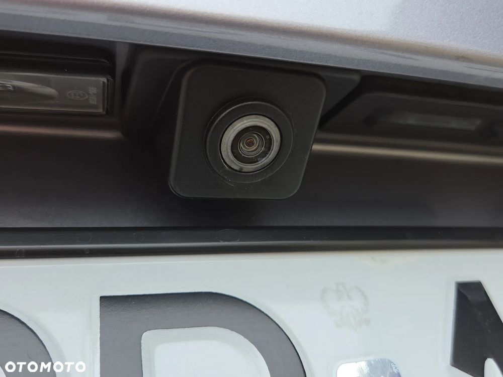 Peugeot 3008 1.5 BlueHDi Allure Pack S&S EAT8 - 31