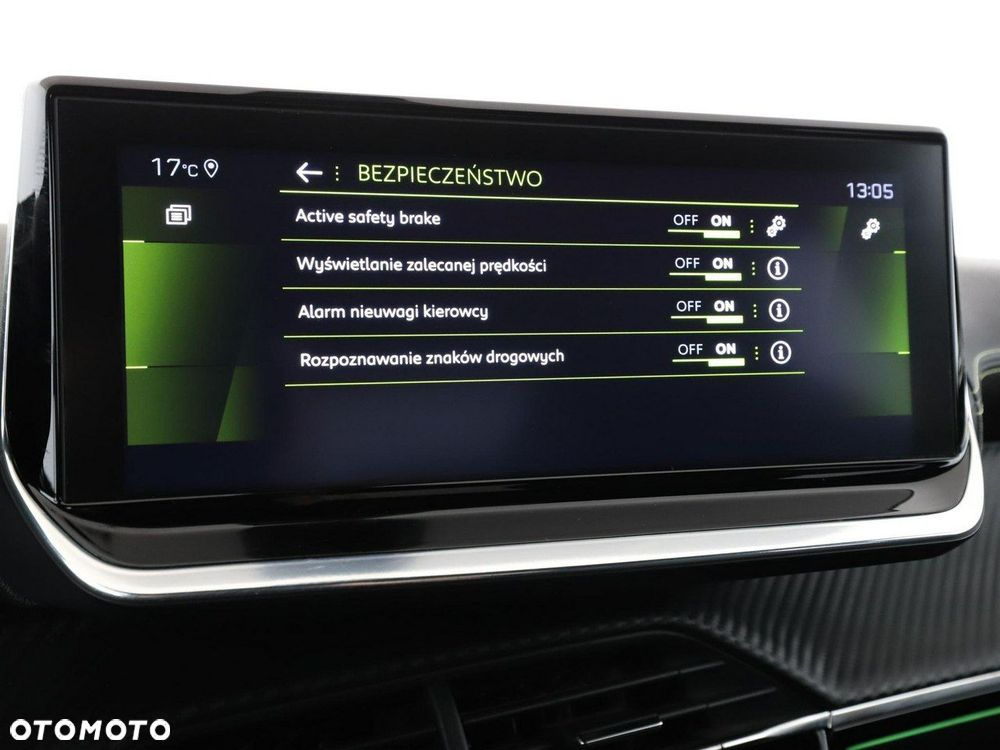 Peugeot 2008 1.2 PureTech GT Line S&S - 26