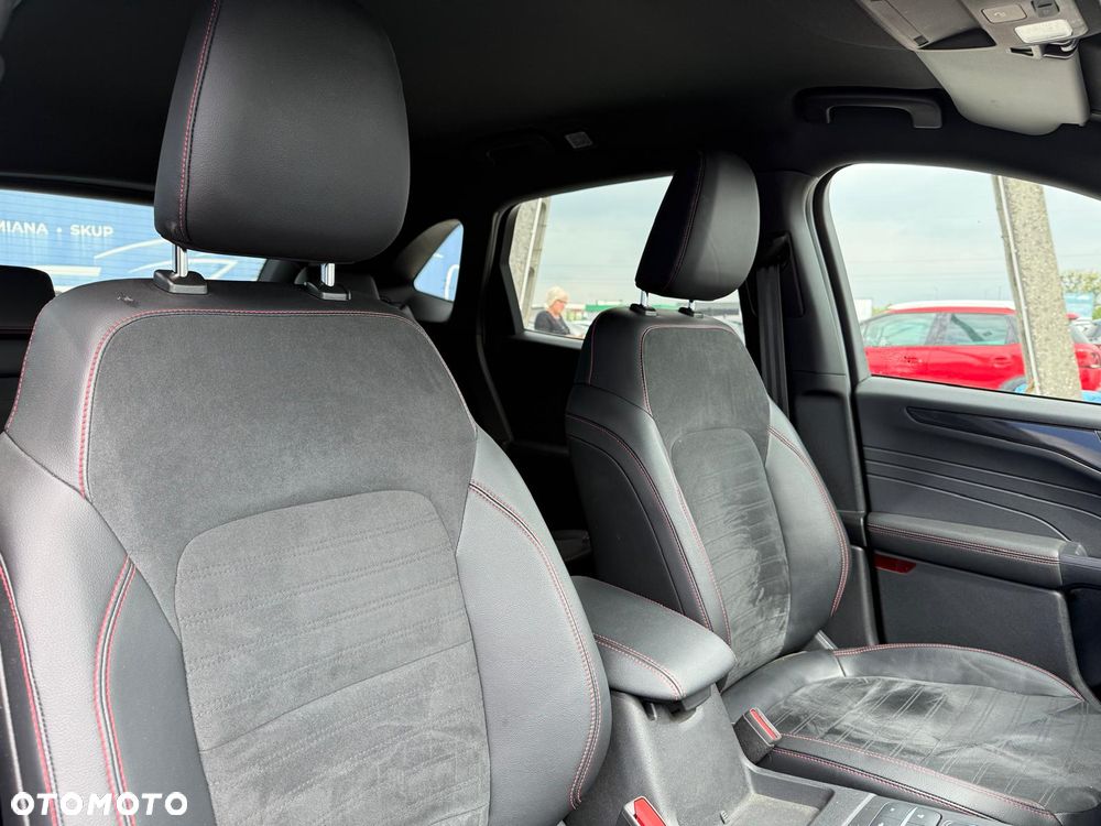 Ford Kuga 2.5P PHEV FWD ST-Line - 20