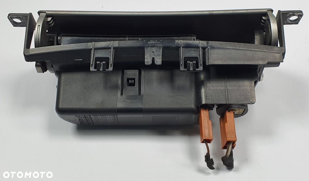 POPIELNICZKA GNIAZDO 12V DEKOR FORD MONDEO MK4 8S71-A04788-AA - 6