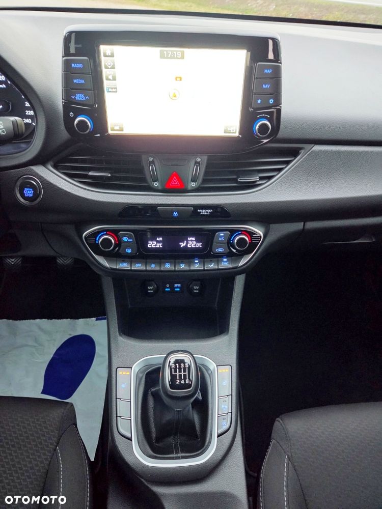 Hyundai i30 1.4 T-GDI YES!+ - 36