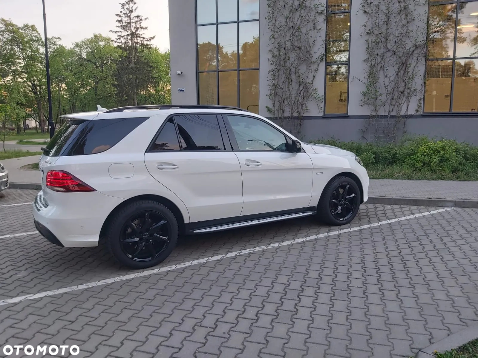 Mercedes-Benz GLE AMG 43 4-Matic - 4