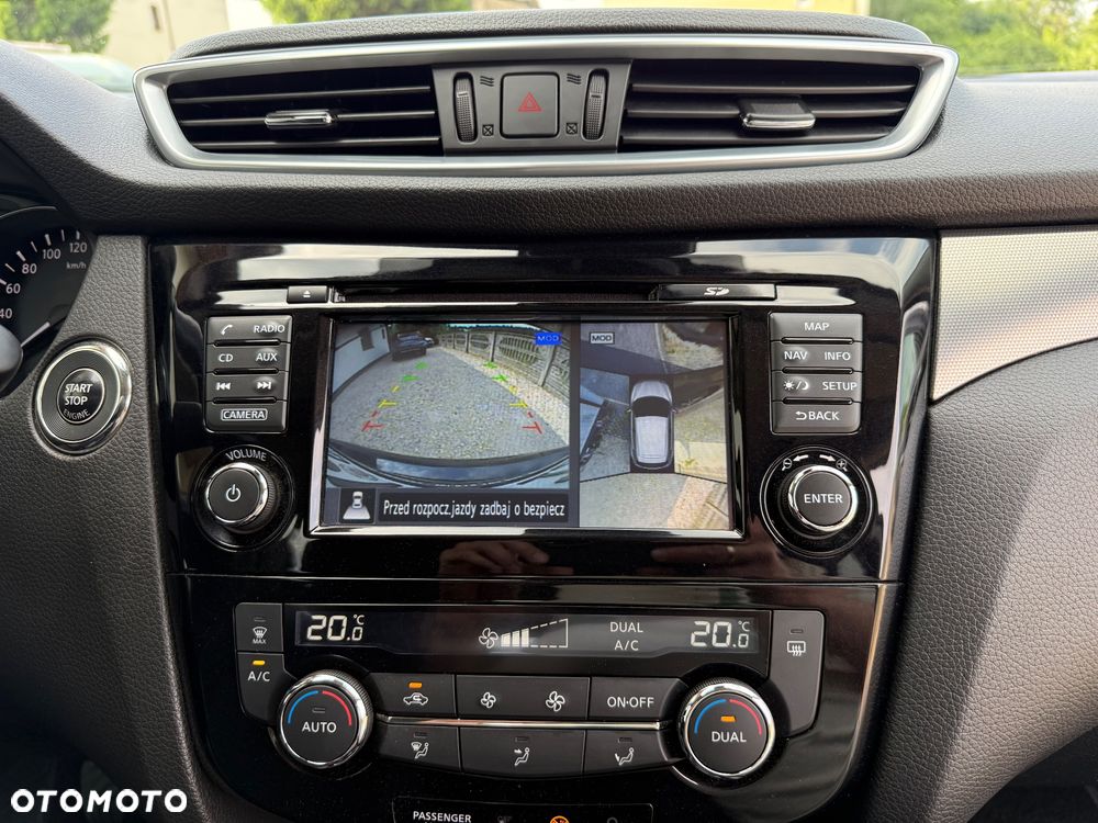 Nissan Qashqai 1.6 DIG-T N-Connecta - 16