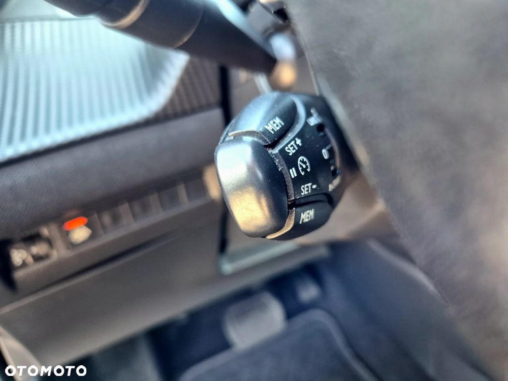 Peugeot 2008 PureTech 130 EAT8 Allure Pack - 14