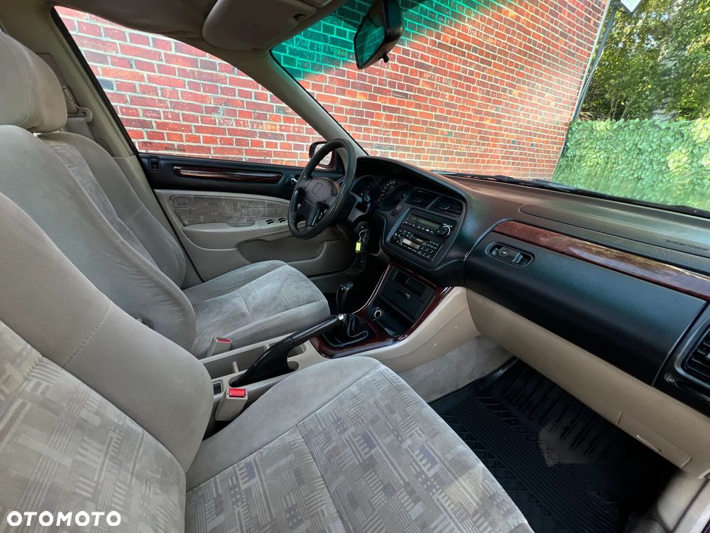 Honda Accord - 7