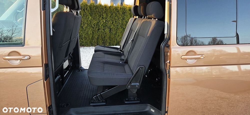 Volkswagen Caravelle 2.0 TDI L2 Comfortline 4Motion DSG - 19