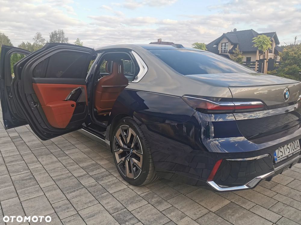 BMW Seria 7 - 7