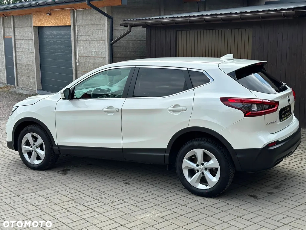 Nissan Qashqai 1.3 DIG-T N-Connecta DCT - 13