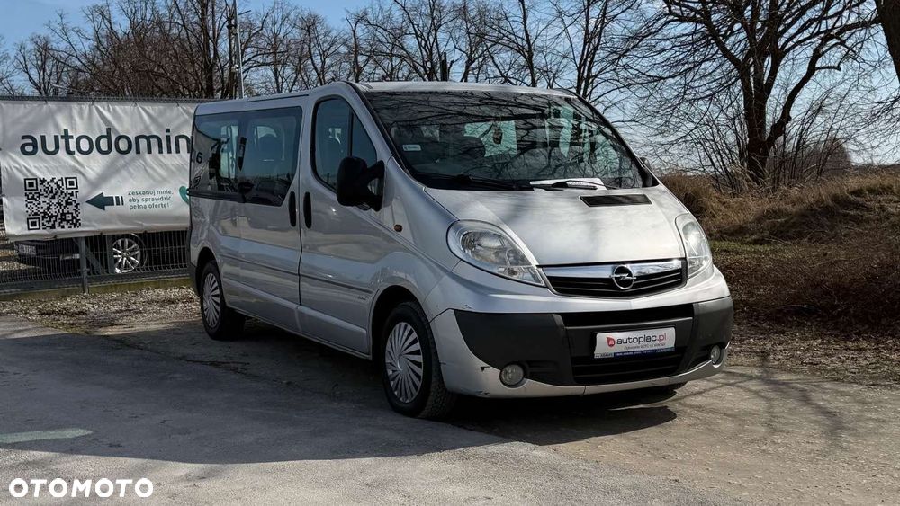 Opel Vivaro - 10