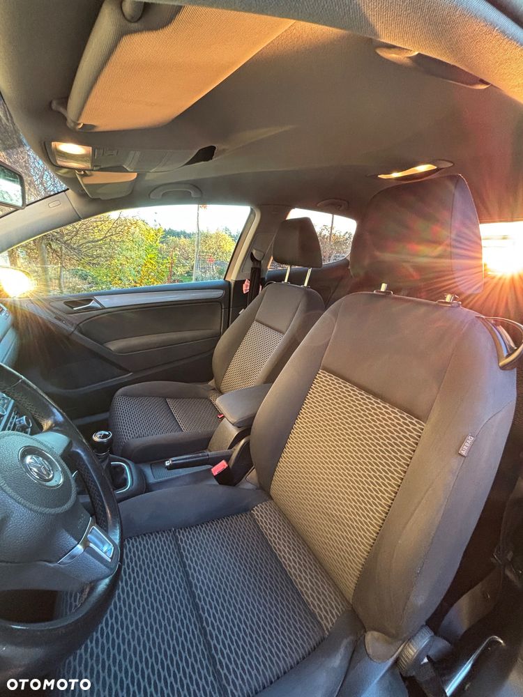 Volkswagen Golf 1.6 TDI BlueMot Comfortline - 10