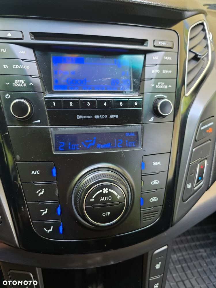 Hyundai i40 Kombi blue 1.7 CRDi Trend - 15