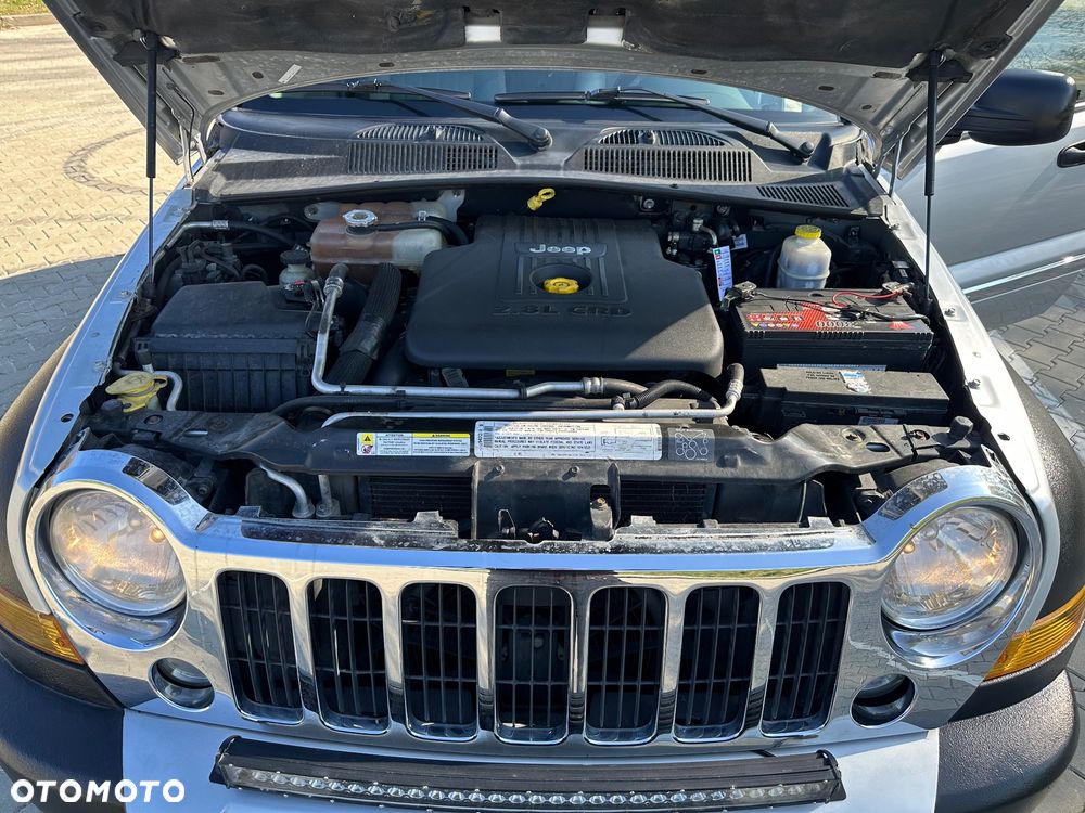 Jeep Cherokee 2.8 CRD Limited - 39