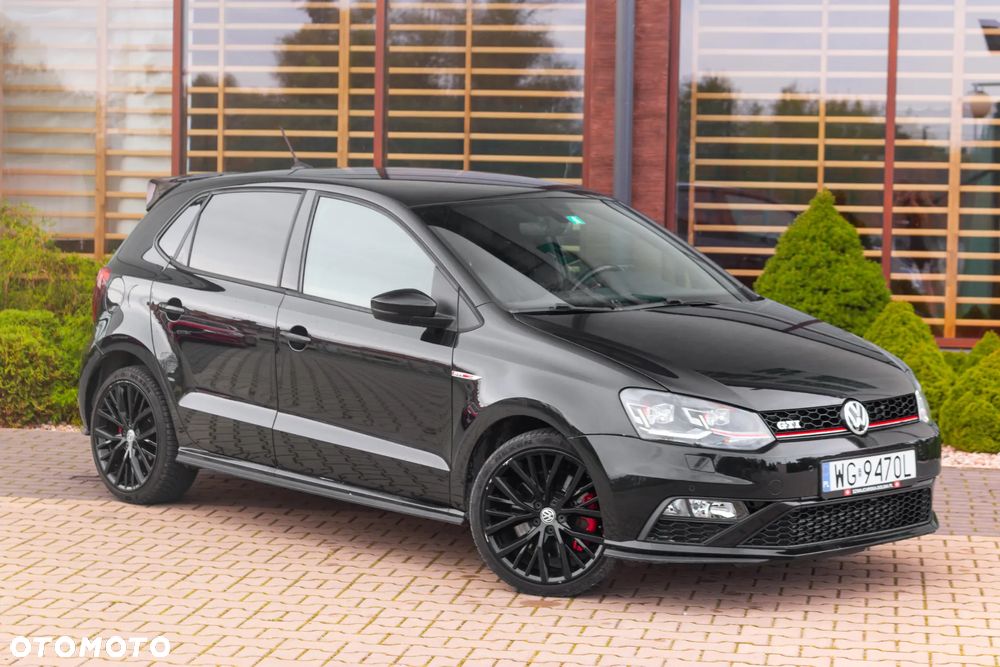 Volkswagen Polo - 8