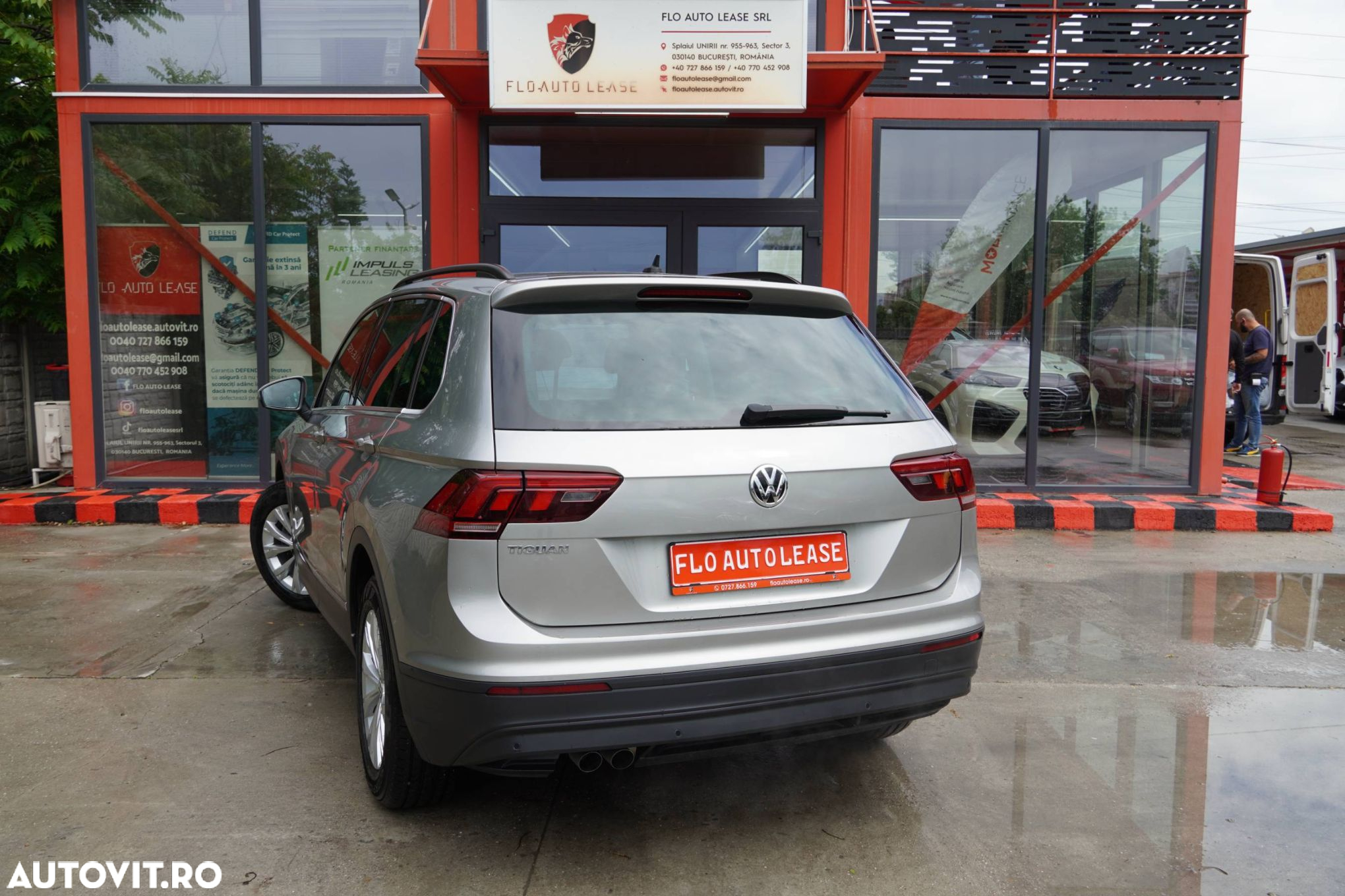 Volkswagen Tiguan - 4