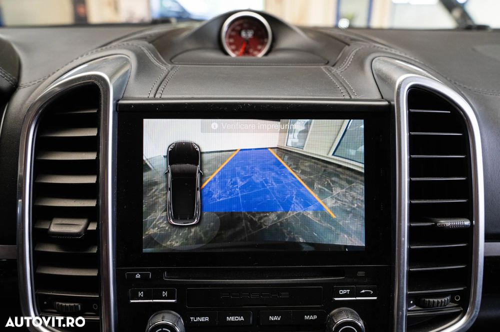 Porsche Cayenne GTS Tiptronic S - 18