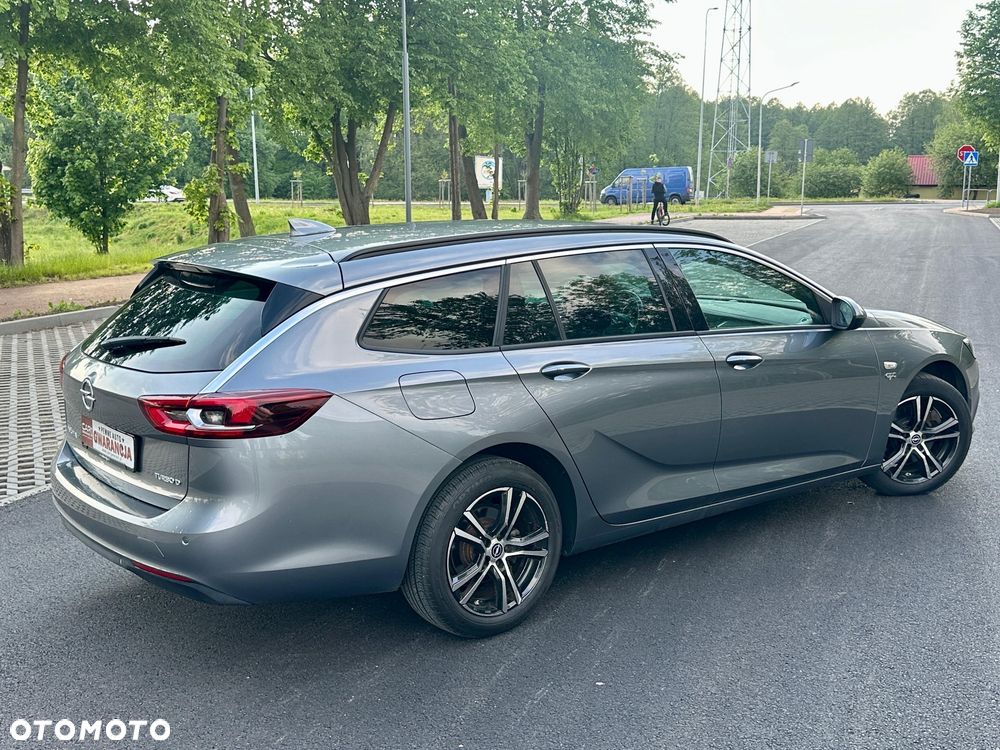 Opel Insignia - 8