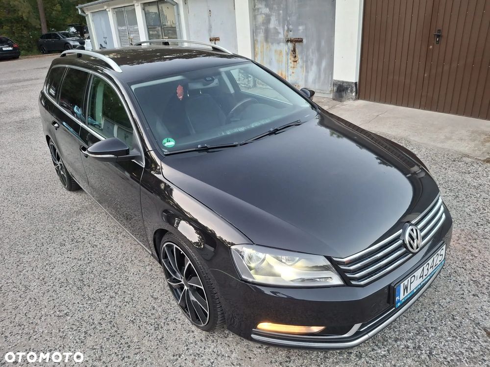 Volkswagen Passat - 4