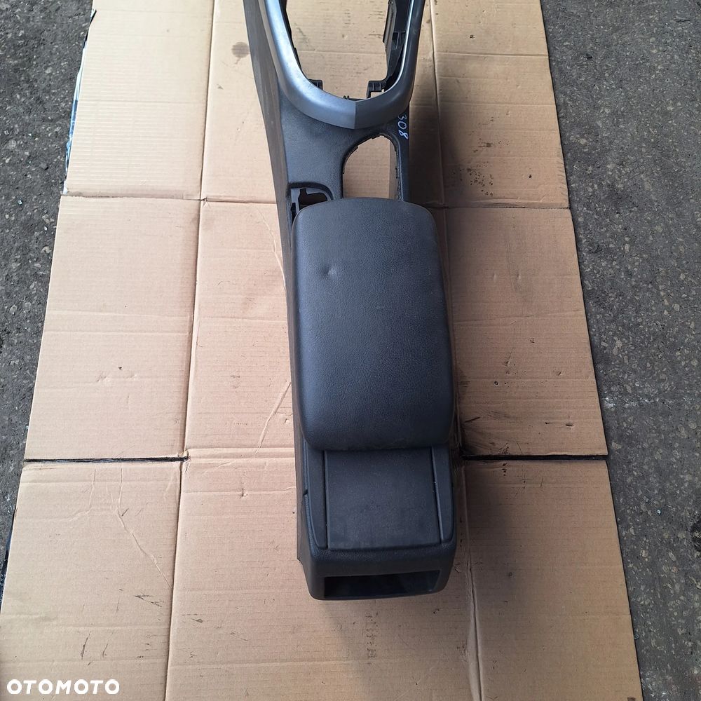 Tunel srodkowy podlokietnik peugeot 308 - 3