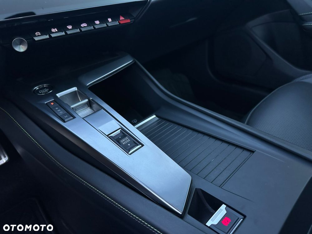 Peugeot 408 PureTech 130 EAT8 GT - 16