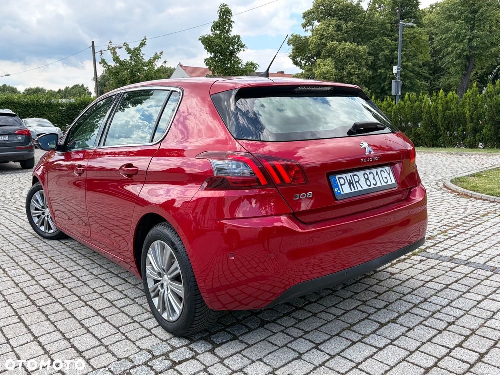Peugeot 308 BlueHDi 130 Allure Pack - 32