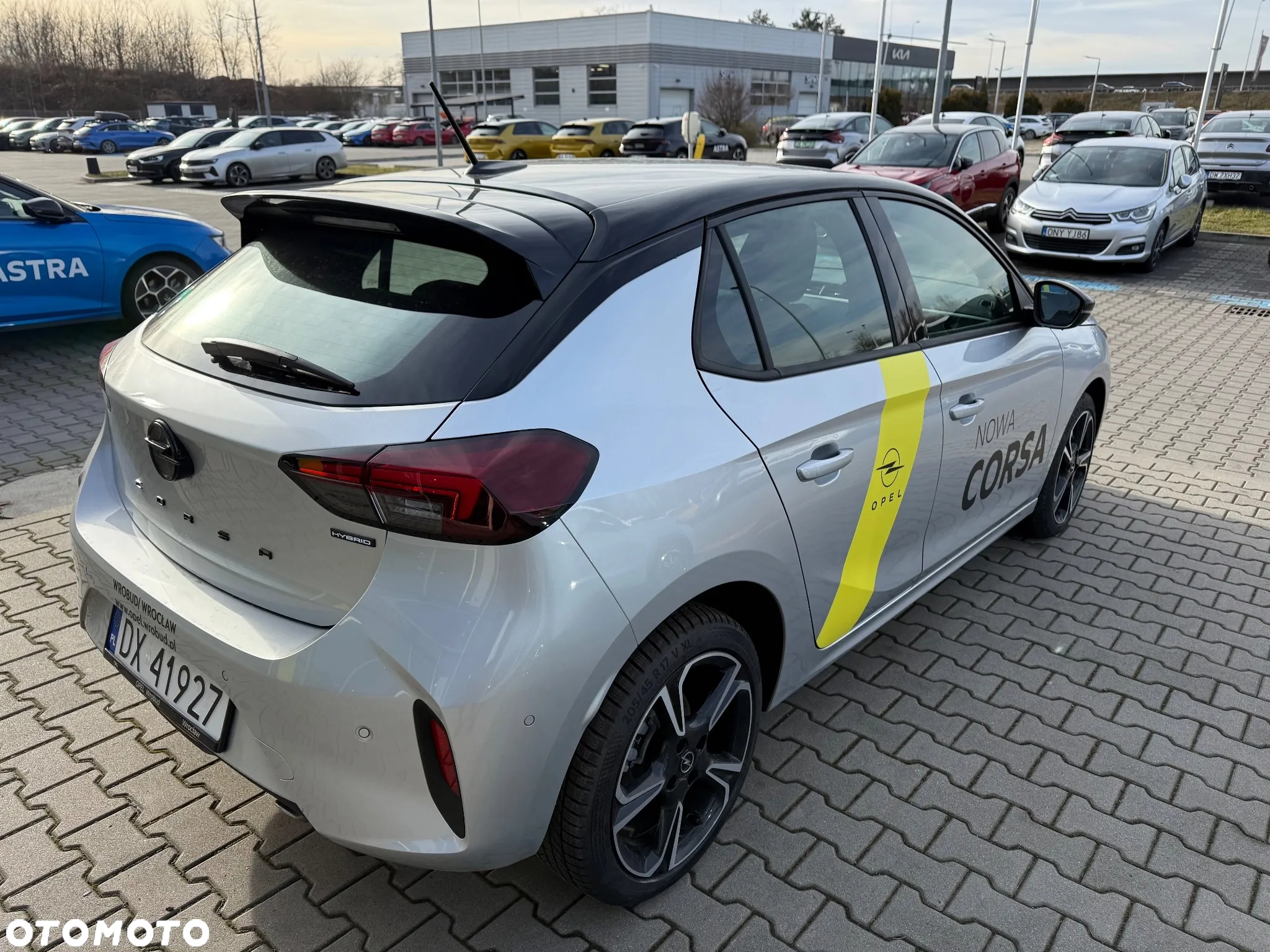 Opel Corsa 1.2 T mHEV GS eDCT - 4