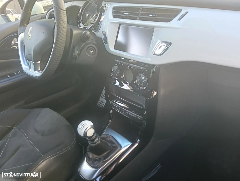 Citroën DS3 1.6 VTi So Chic - 28